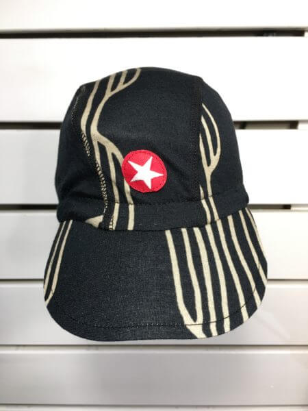 Gorra de verano estampado KikKid negro/camel